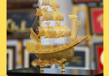 Thuyền buồm phong thủy